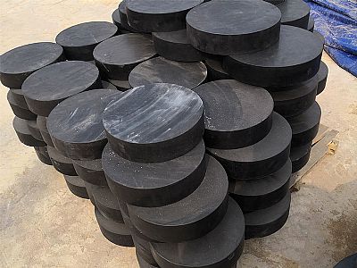郊区板式橡胶支座由若干层橡胶片与薄钢板经加压硫化